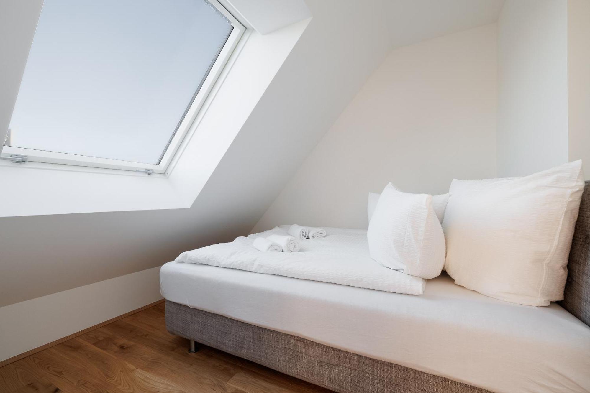 Symphony 41 - Modern Loft With Terrace And Grill In Location Apartament Viena